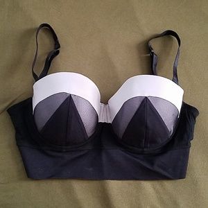 Longline bra